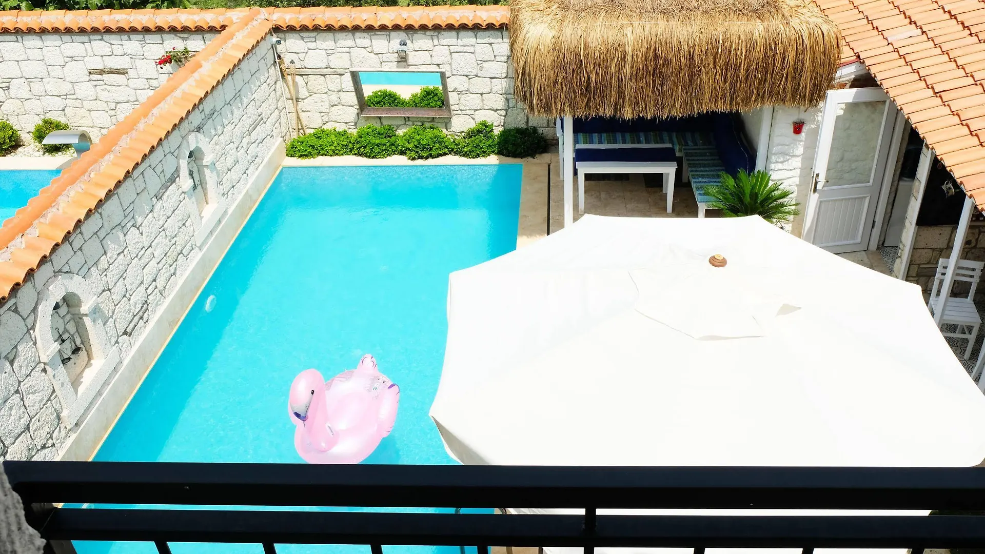 Villa Bade Otel Alacati İzmir Oda ve Kahvaltı