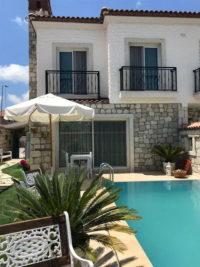 Villa Bade Otel Alacati İzmir Oda ve Kahvaltı
