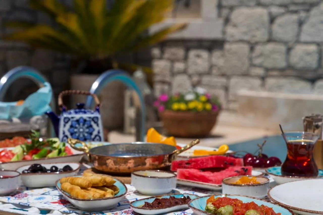 *** Oda ve Kahvaltı Villa Bade Otel Alacati İzmir Türkiye